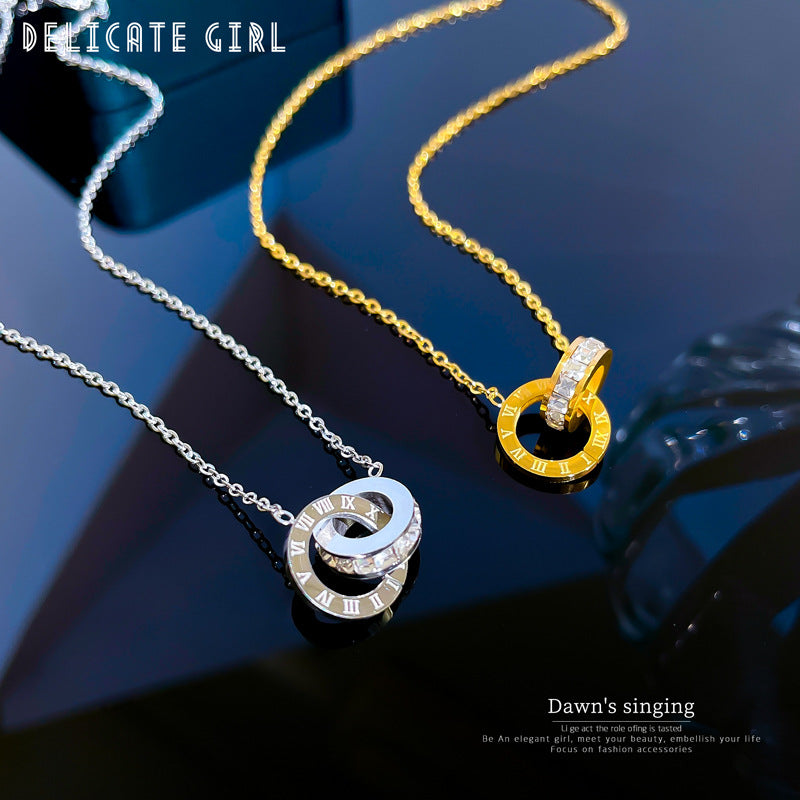 Collana Girocollo Placcata Oro da Donna Minimalista di Lusso in Acciaio al Titanio con Doppio Anello Geometrico