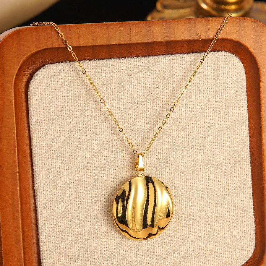 Set collana e orecchini a stella marina con fiocco conchiglia smaltato in acciaio inossidabile e titanio con catena a cavo per donna