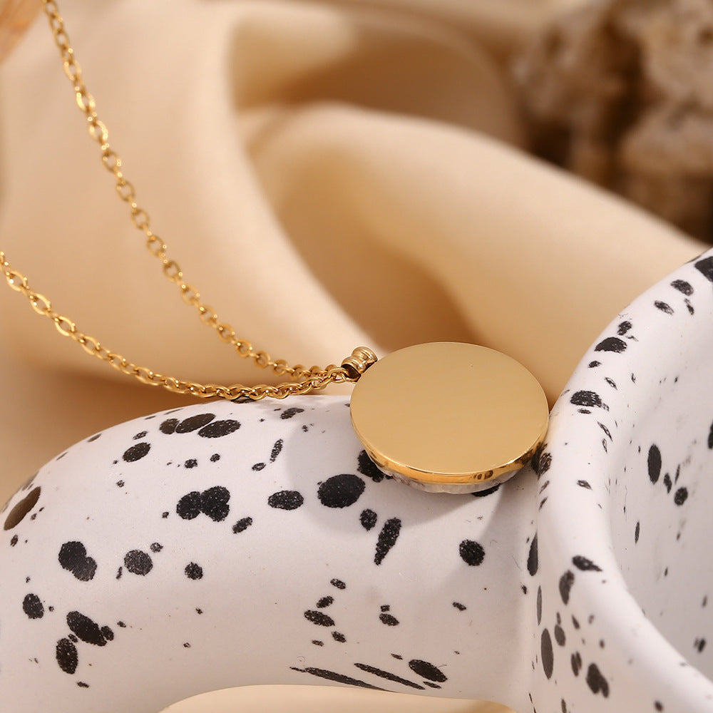 Minimalist Geometric Stainless Steel Plated 18K Gold Round Pendant Necklace with Natural Marble Sun Pattern