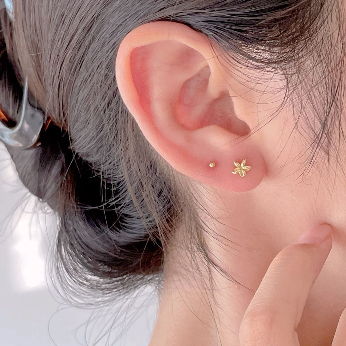 Minimalist Floral Silver Stud Earrings in 925 Sterling Silver with Plated Finish