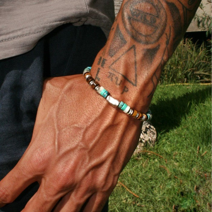 Vintage Handmade Geometric Turquoise and Hematite Beaded Bracelet for Unisex