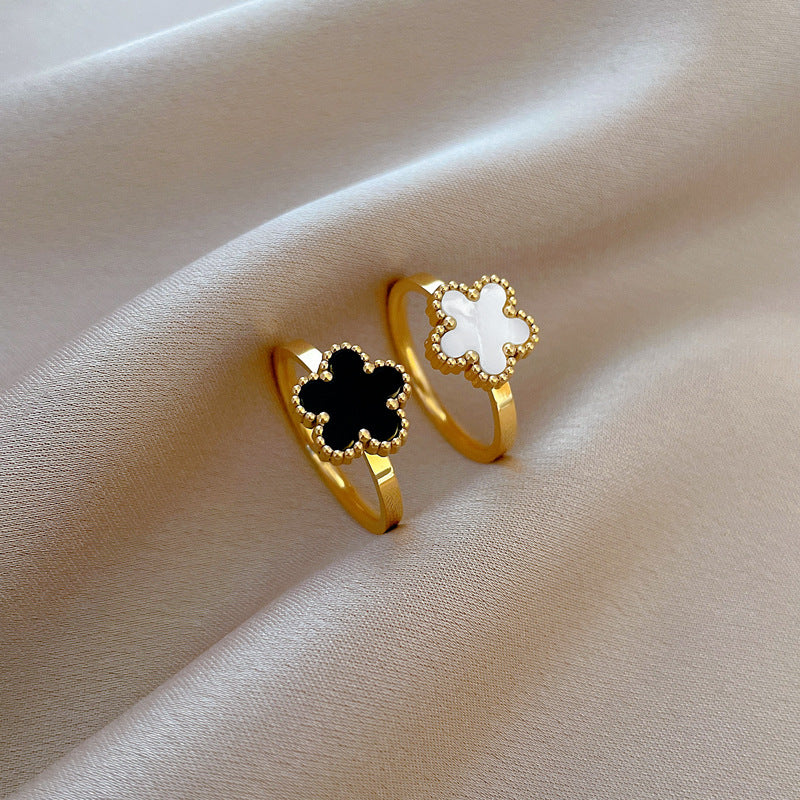 Anillo de dedo pulido de acero de titanio minimalista floral