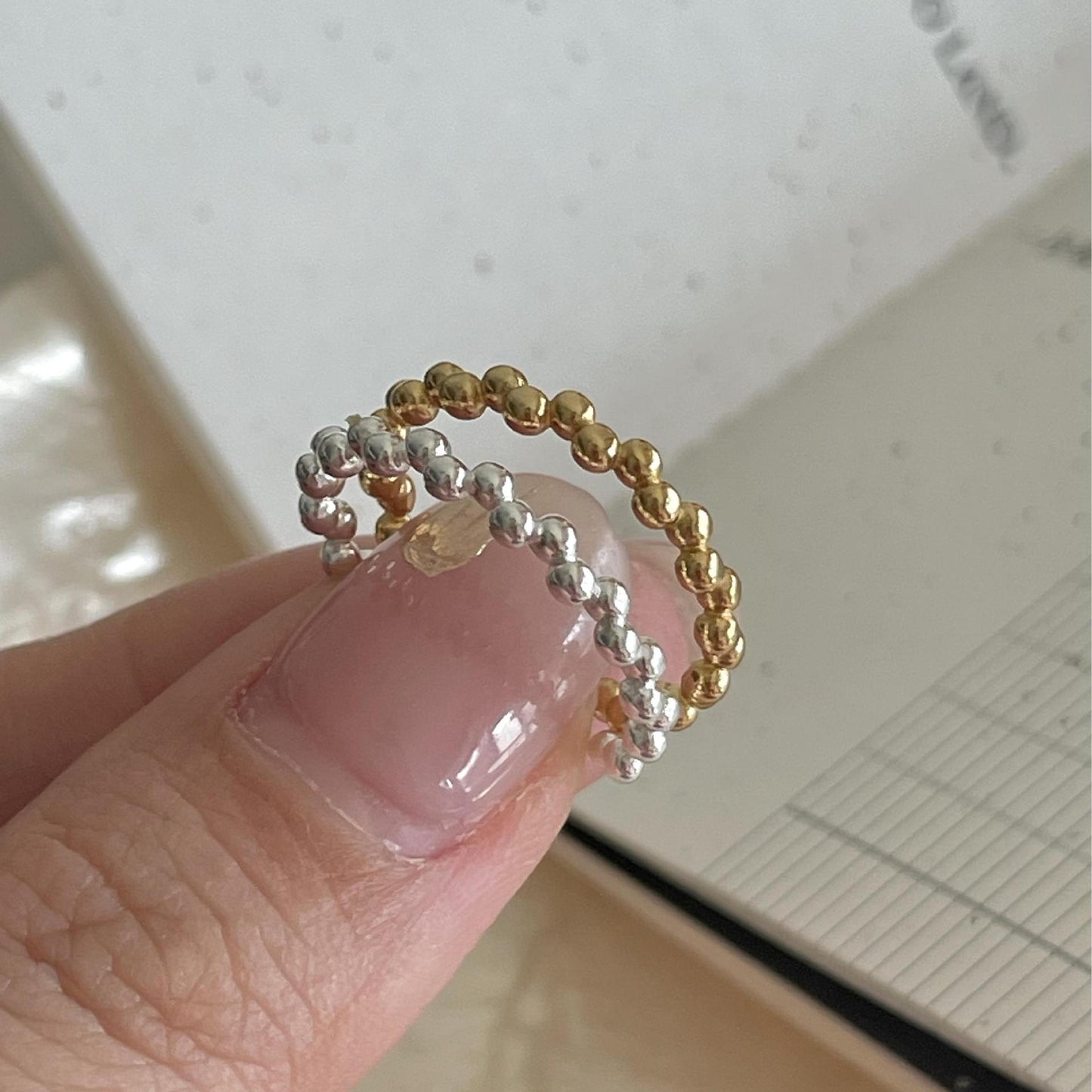 Anillo abierto geométrico minimalista de plata de ley 925 con cuentas para mujer