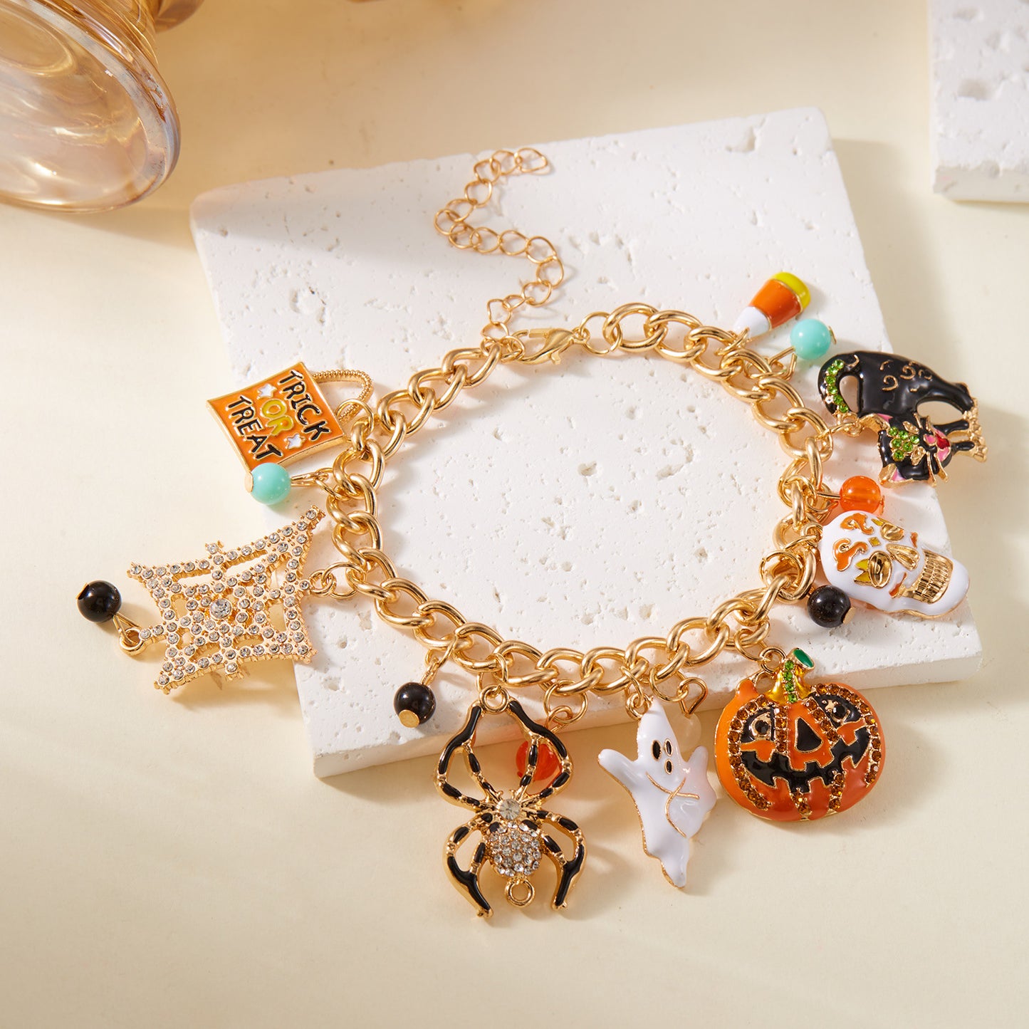 Bracciale in lega a tema Halloween con design zucca fantasma ragno elettrolitico da donna