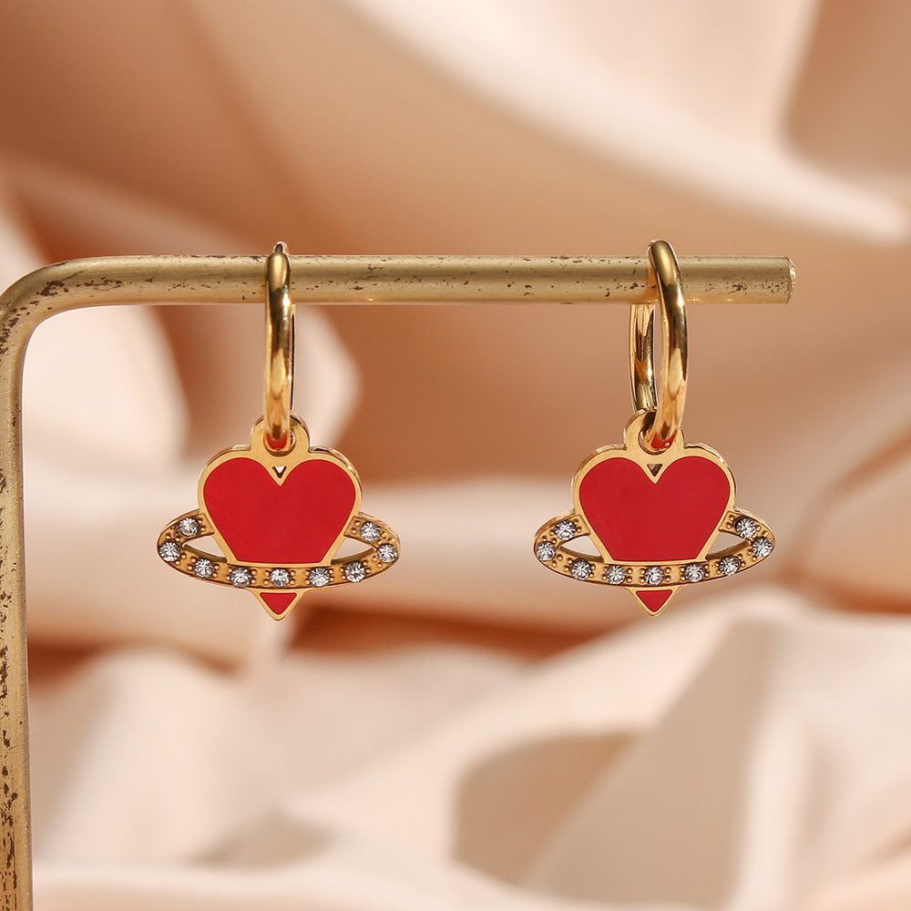 Fashionable Heart-Shaped Stainless Steel Plated Necklace with Red Enamel Accent and Circular Pendant