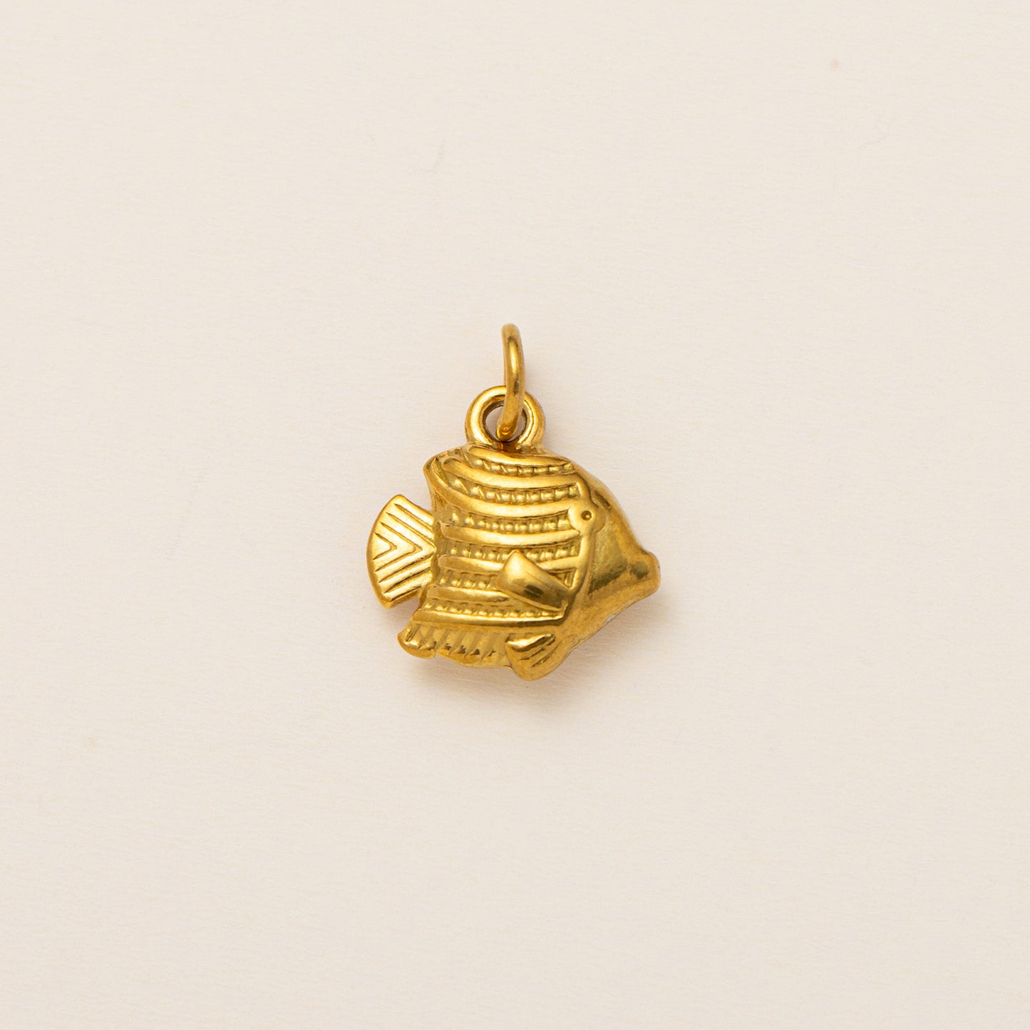Streetwear Plated Titanium Steel Animal Pendant Charm Bar Necklace for Women