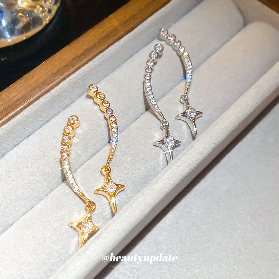 Orecchini da donna minimalisti in ottone a forma di stella con zirconi e perni in acciaio inossidabile