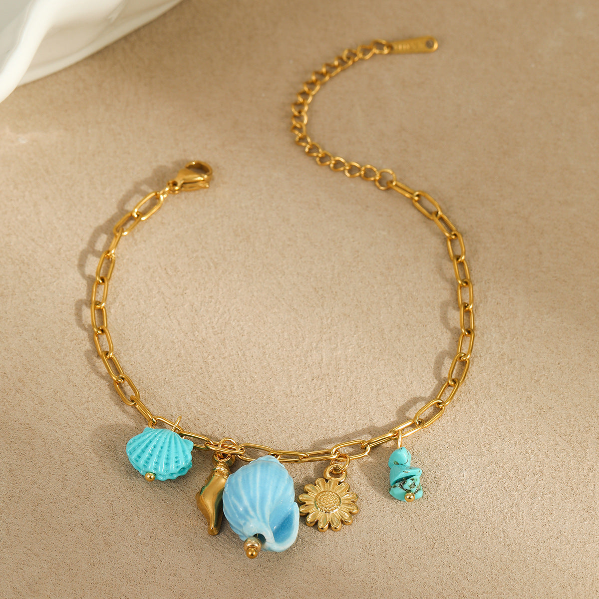 Fashionable Ocean-Themed Necklace with Starfish and Seashell Pendant, Geometric Design, Stainless Steel, Electroplated Finish, for Women