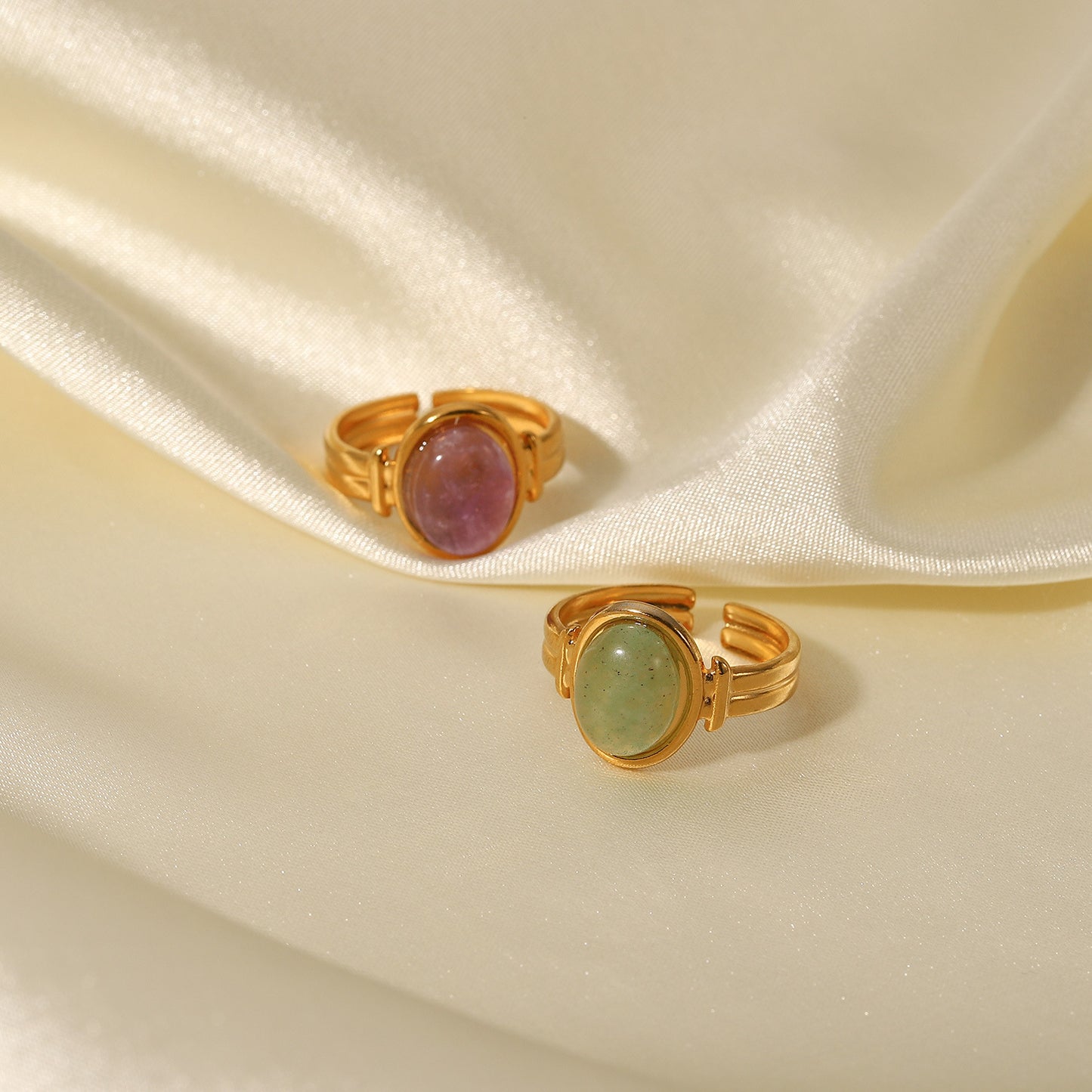 Anillo de Acero Inoxidable Estilo Ins Geométrico con Baño de Oro de 18K y Acento de Piedra Semipreciosa Ovalada Verde Púrpura para Mujer