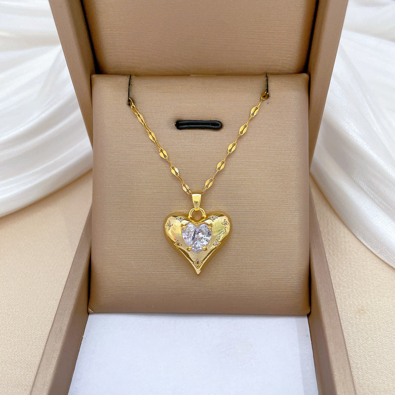 Collana Minimalista a Cuore in Acciaio al Titanio con Intarsio di Strass per Donna e Uomo, Delicata Catenina per Clavicola