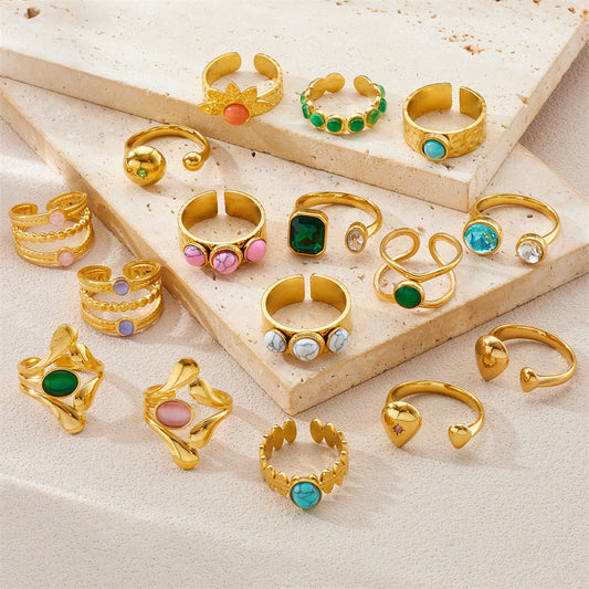 Vintage-Style Geometric Stainless Steel Ring with 18K Gold Plating and Asymmetrical Heart Accent for Women