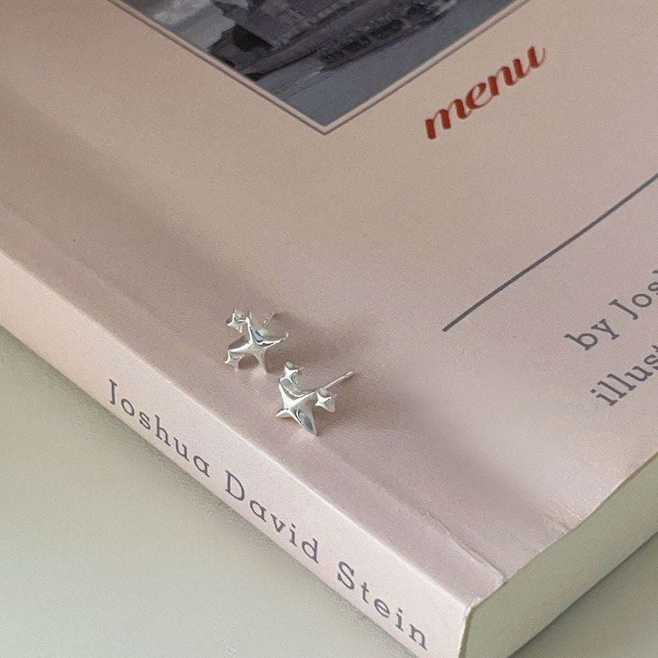 Minimalist Star-Shaped 925 Sterling Silver Stud Earrings with Plated Finish and Geometric Faceted Design