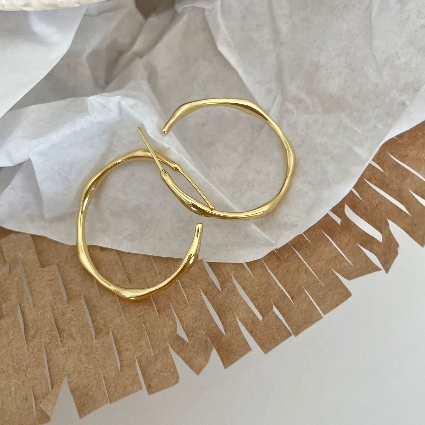 Orecchini a Cuore Geometrici Minimalisti in Argento Sterling 925