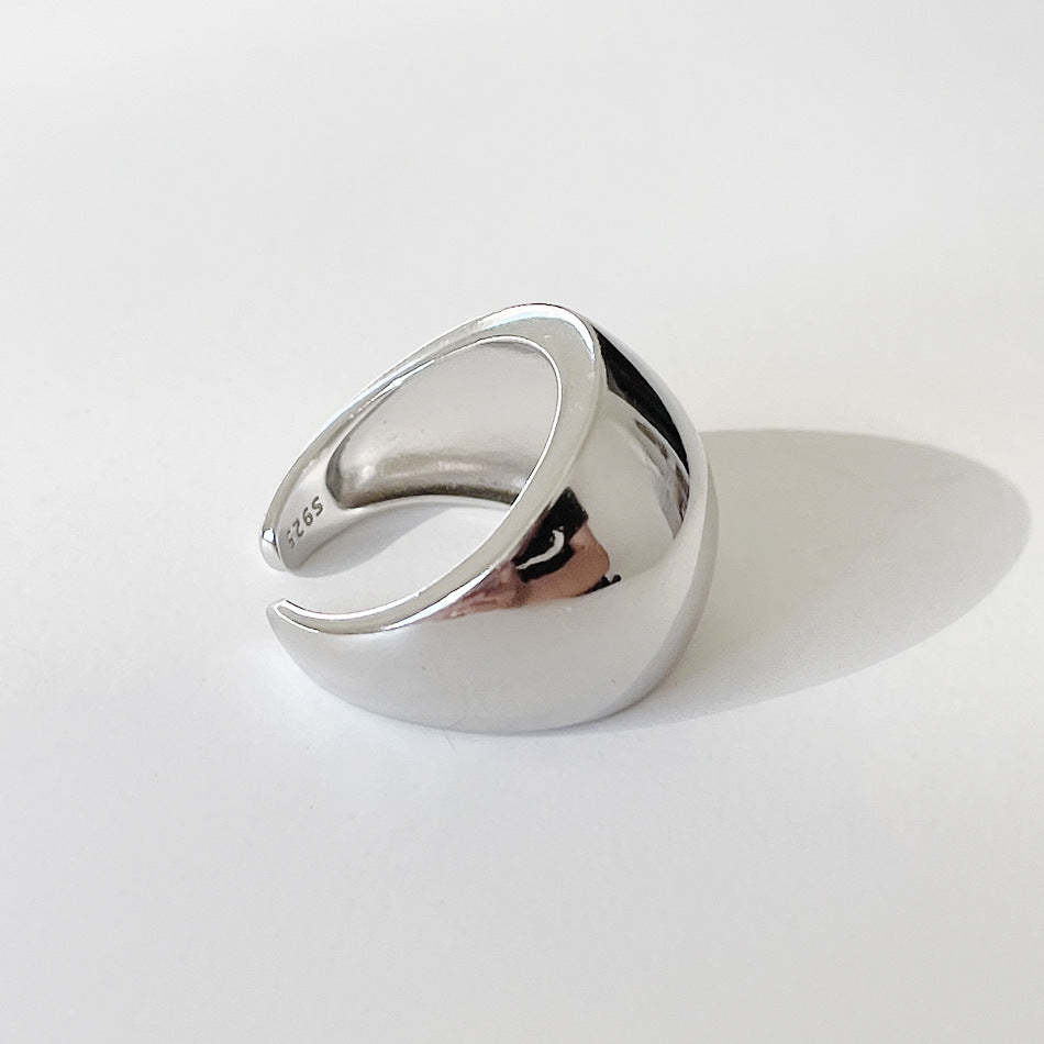Anello minimalista a cuore lucido in argento sterling 925 da donna
