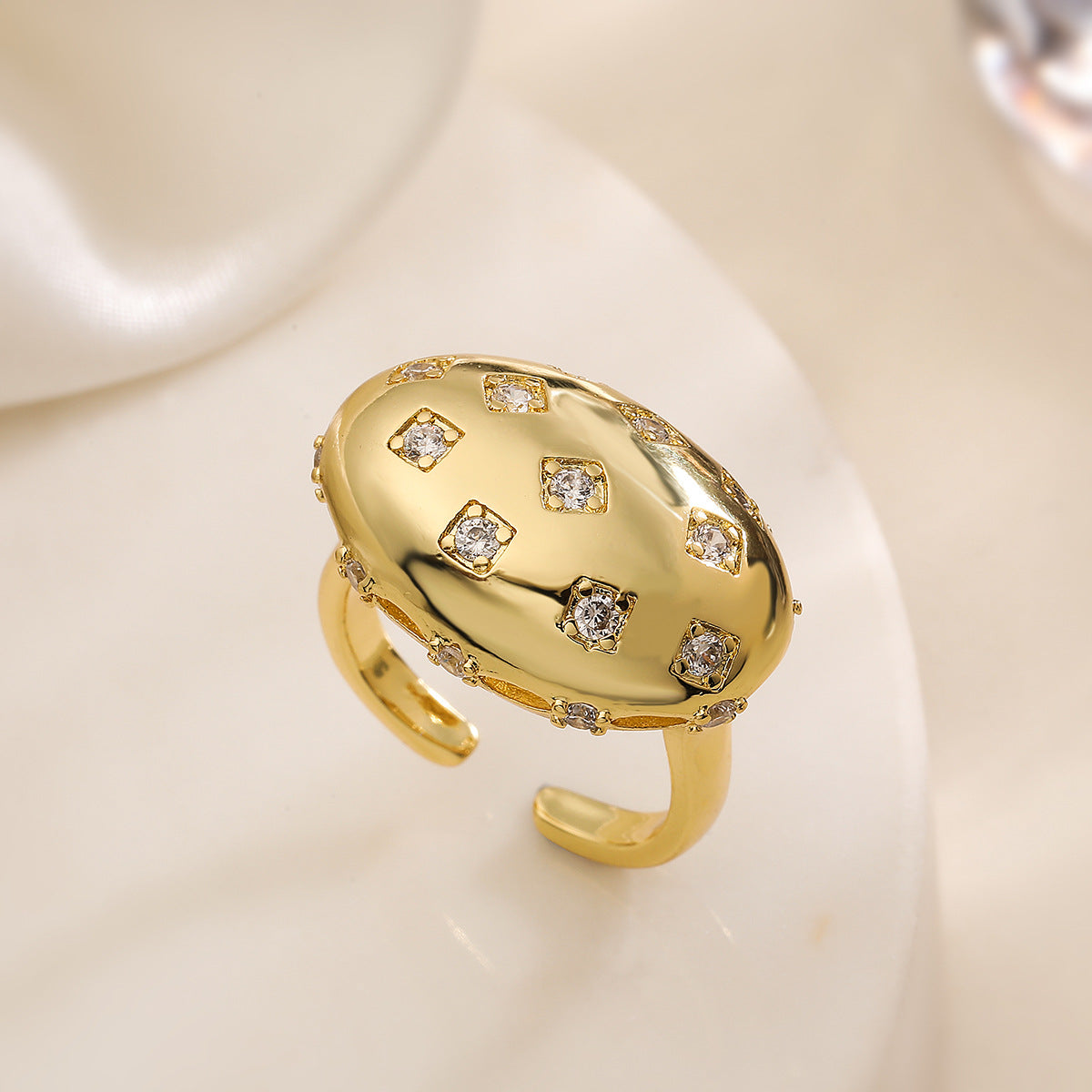 Minimalist Geometric Open Ring for Women Made of Brass with 18K Gold Plating and Zircon Inlay