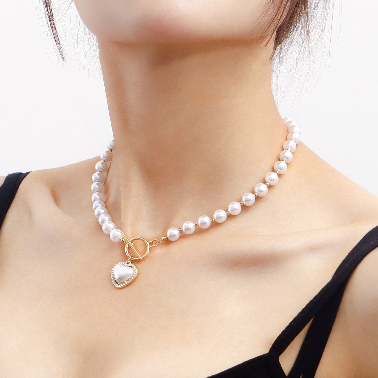 Sweet Acrylic and Pearl Beaded Necklace with Heart Pendant on Pearl Chain for Women