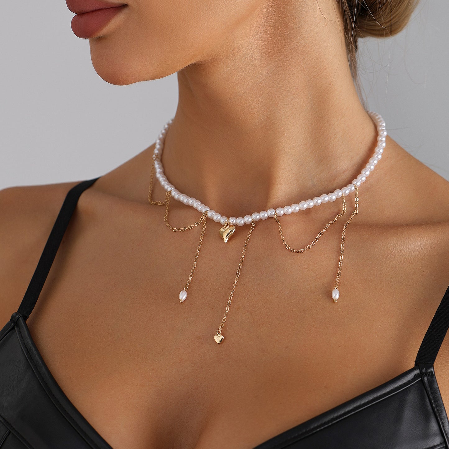 Vintage Sweet Heart Geometric Alloy Plated Necklace for Women