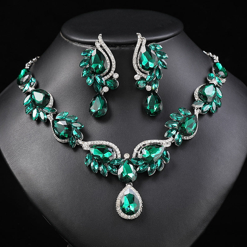 Minimalist Floral and Geometric Alloy Necklace Set for Women with Rhinestone Pendant, Plated Finish, O-Chain Design