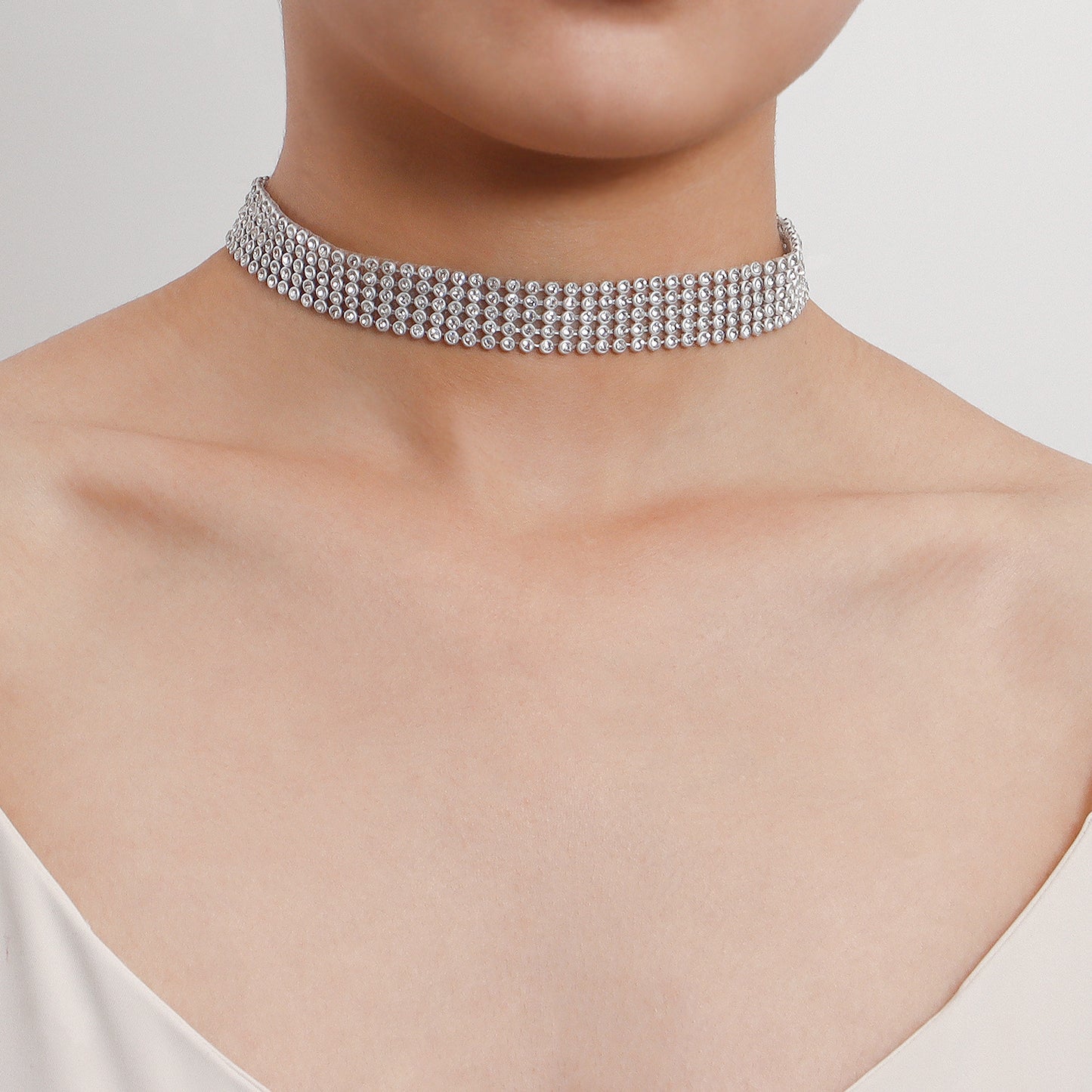 Geometric Alloy Choker Necklace with Plated Finish for Women Short Clavicle Chain Multi-Layer Rhinestone-Studded Neckwear