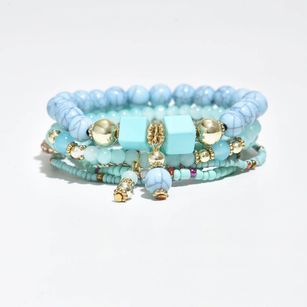 Pulsera de mujer estilo bohemio de múltiples capas con cuentas coloridas tejidas de acrílico en formas geométricas para uso casual a la moda