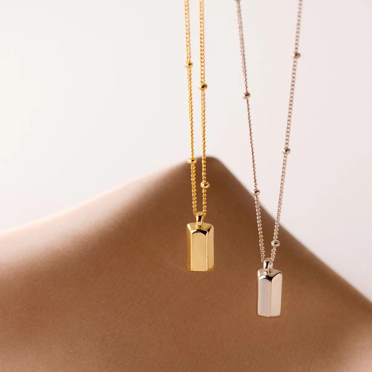 Minimalist 18K Gold Plated Titanium Steel Geometric Square Brick Pendant Necklace with Snake Chain for Women