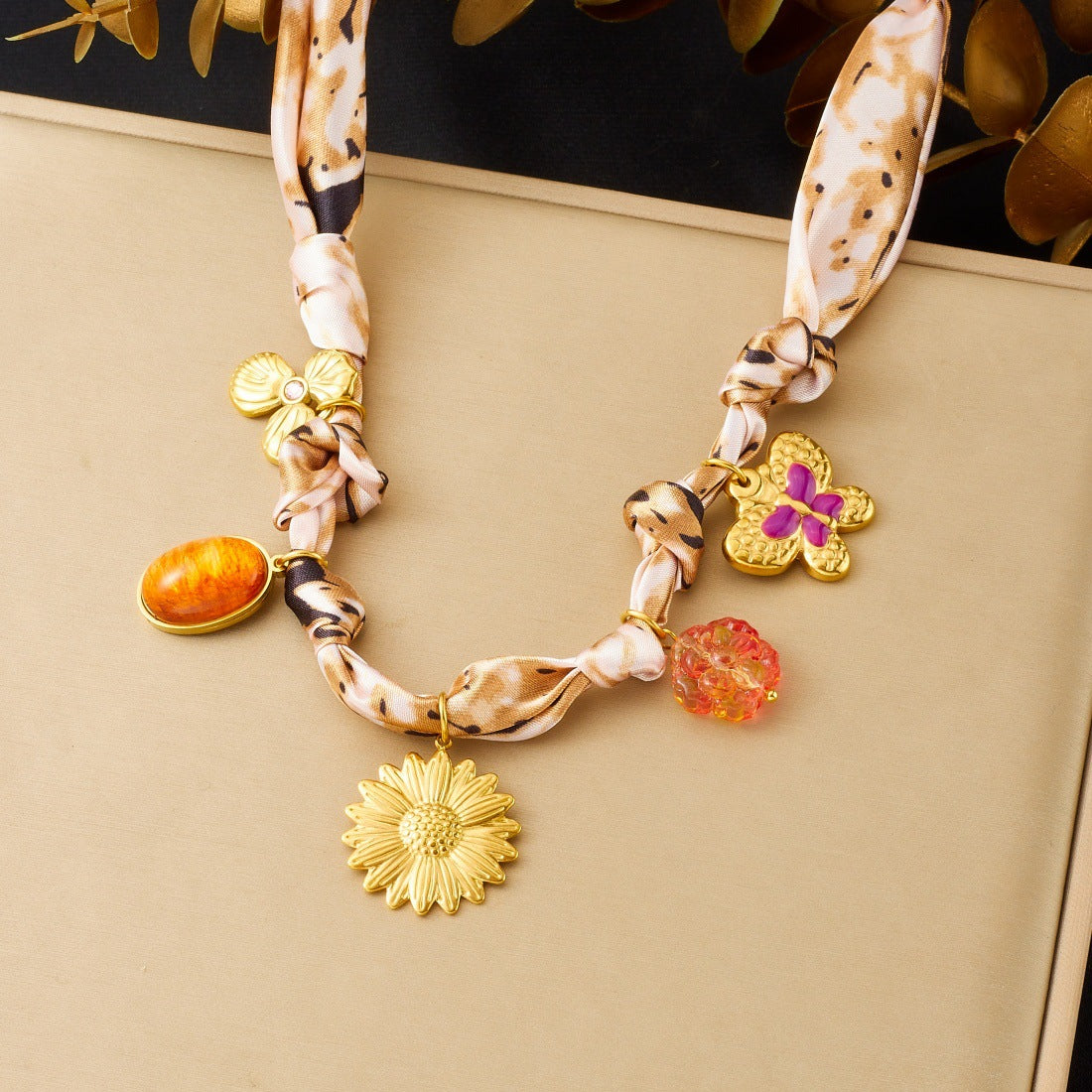 Vintage Gold Plated Drip Oil Stainless Steel Sunflower Butterfly Floral Pendant Necklace for Women