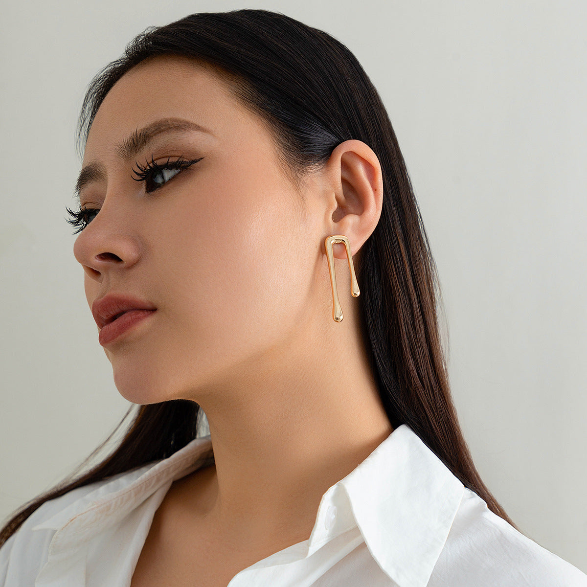 Minimalist Geometric Teardrop Zinc Alloy Plated Earrings for Women