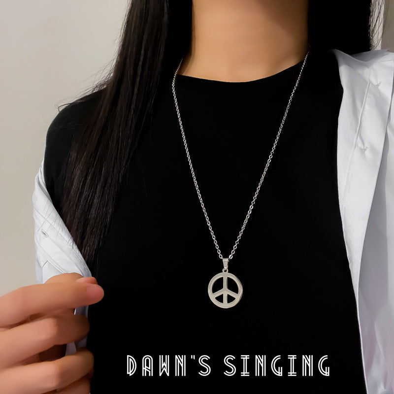 Collana Punk Minimalista Dolce Cuore Geometrico in Acciaio Inossidabile con Catena Irregolare