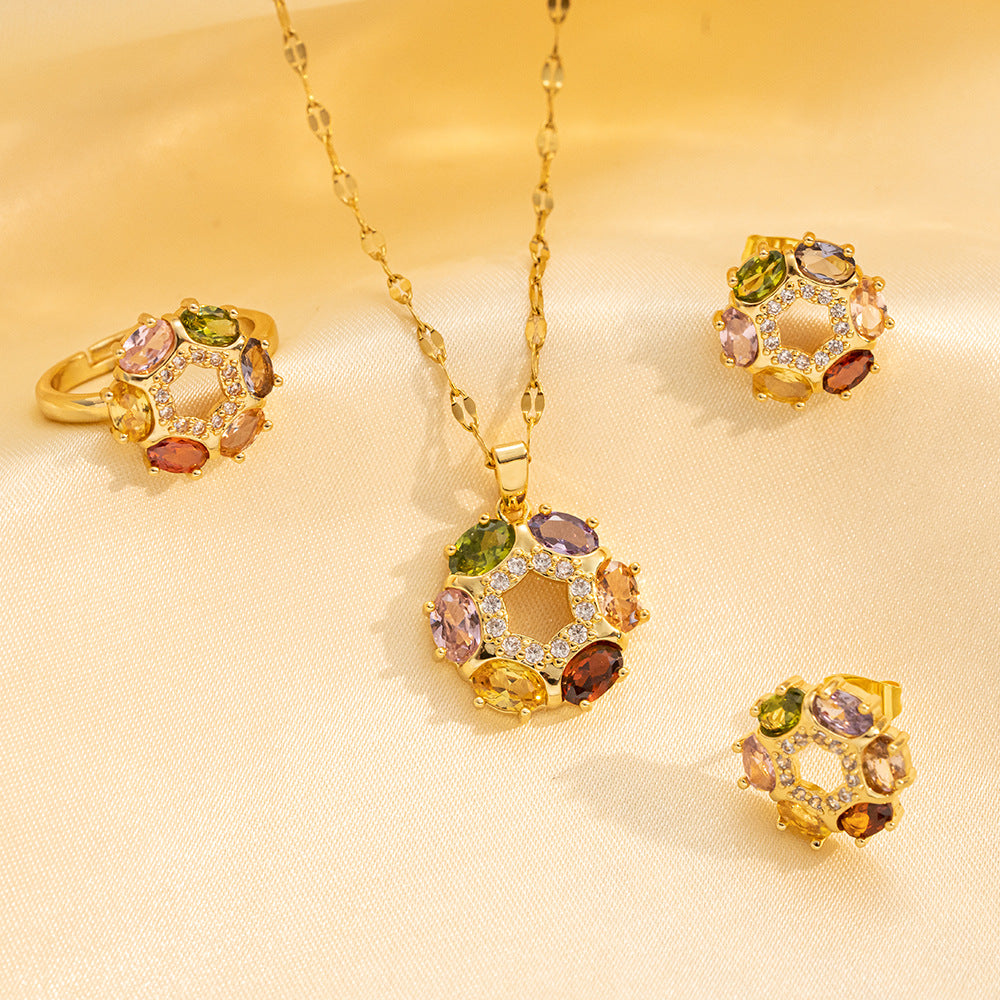 Set collana con ciondolo a forma geometrica tonda di Topolino e quadrifoglio in acciaio al titanio con intarsio di strass da donna