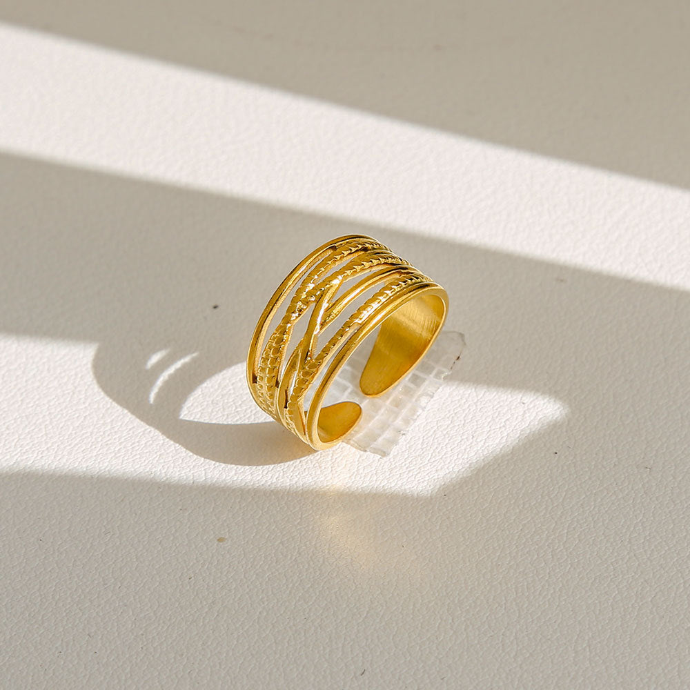 Anello di tendenza da donna in acciaio inossidabile geometrico placcato oro con perle e fiori stile Instagram