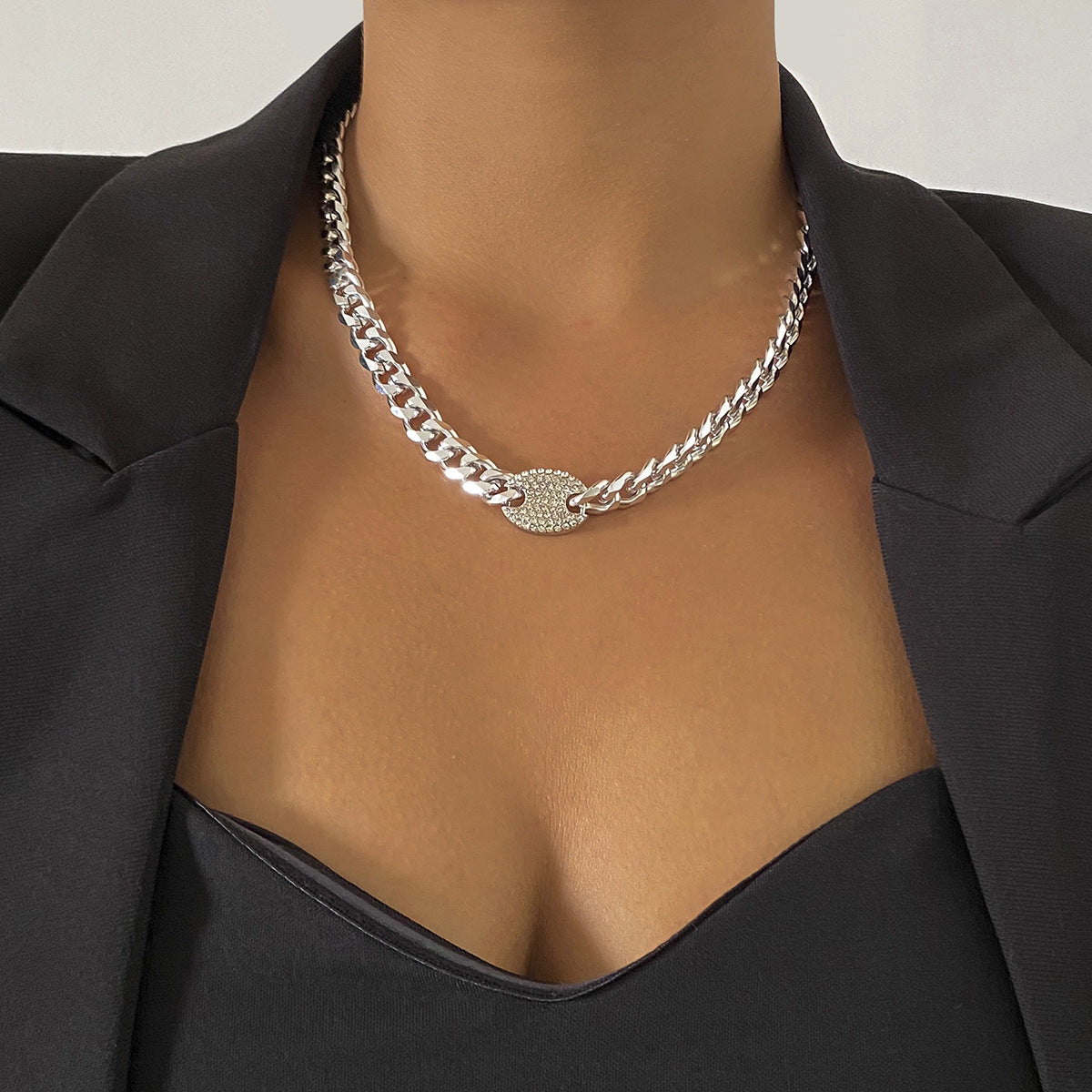 Punk Minimalist Hip-hop Geometric Round Rhinestone Inlay Alloy Plated Curb Chain Necklace