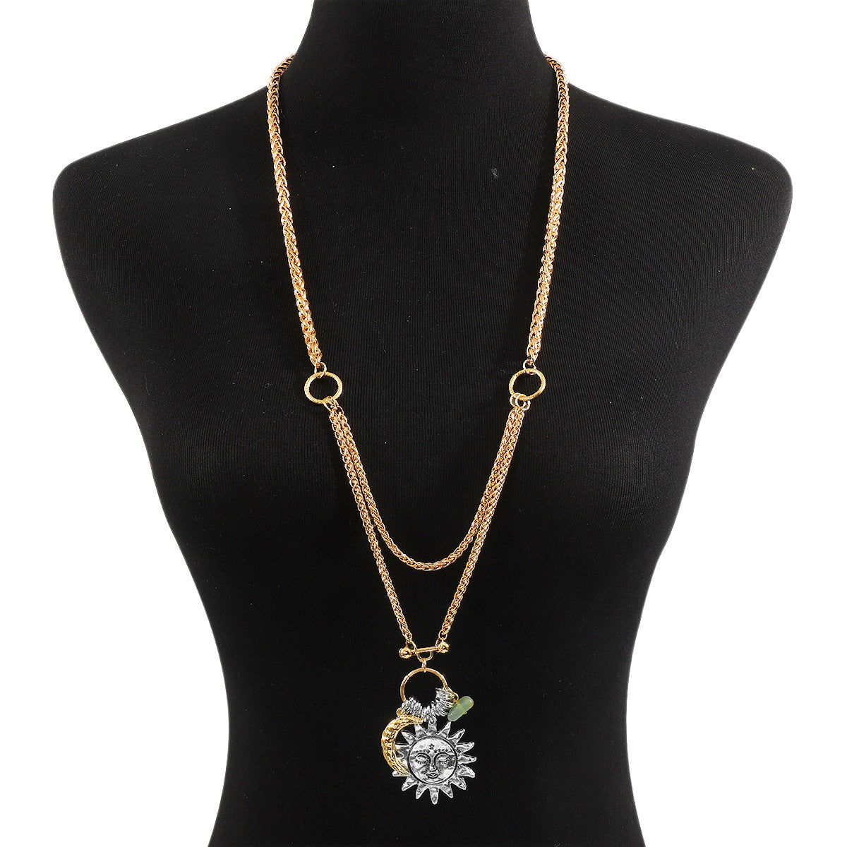 Collar largo bohemio de capas con colgante de luna y sol para mujer con colgante de aleación y acabado chapado