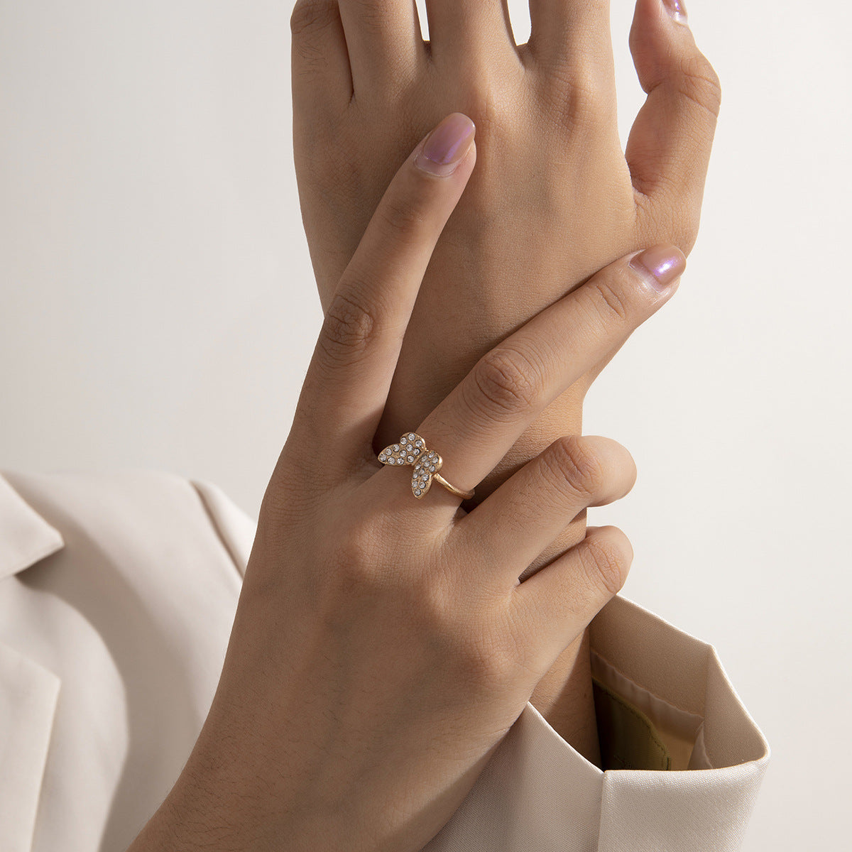 Butterfly Geometric Alloy Ring Minimalist Cute Women's Jewelry Gift for Travel Souvenir