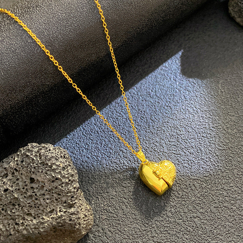 Vintage Micro-Paved Cubic Zirconia Crown Heart Star Geometric Brass Pendant Titanium Steel Box Chain Necklace for Unisex