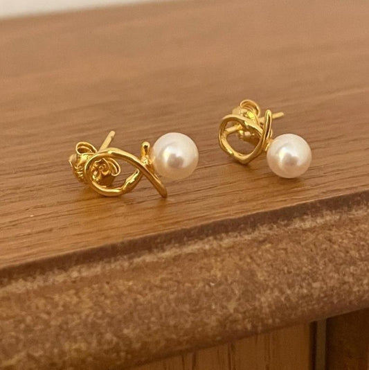Pendientes de tuerca de plata de ley 925 con perlas y forma de gota de agua, estilo dulce Ins, con detalles texturizados naturales