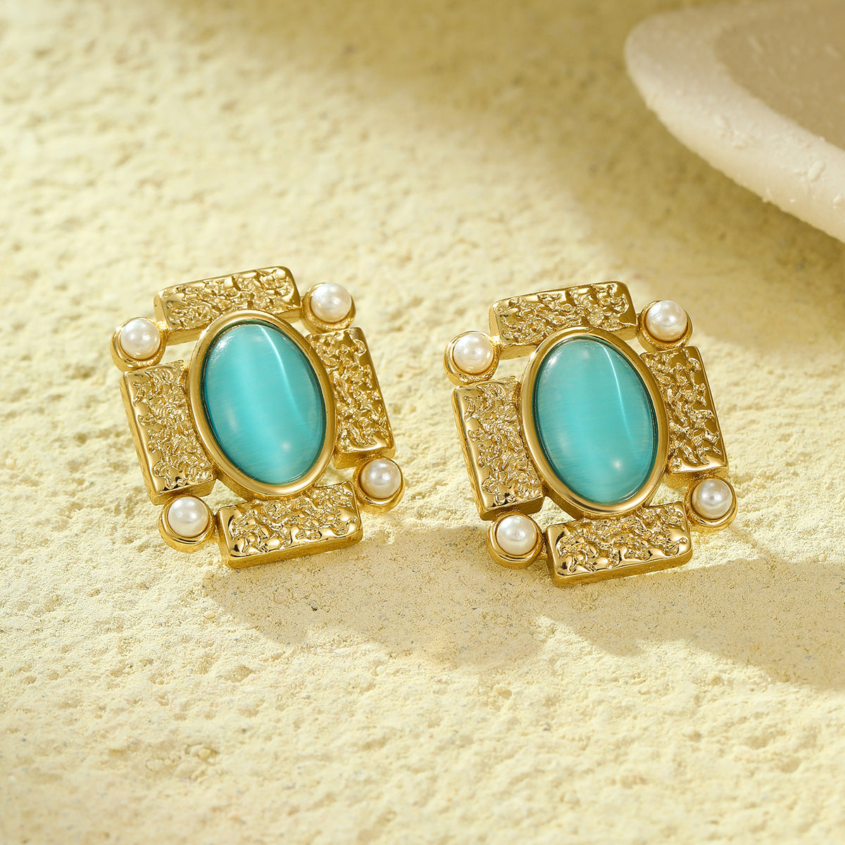 Pendientes de tuerca ovalados con perlas y textura cuadrada vintage para mujer, de piedra natural, de acero inoxidable con baño de oro
