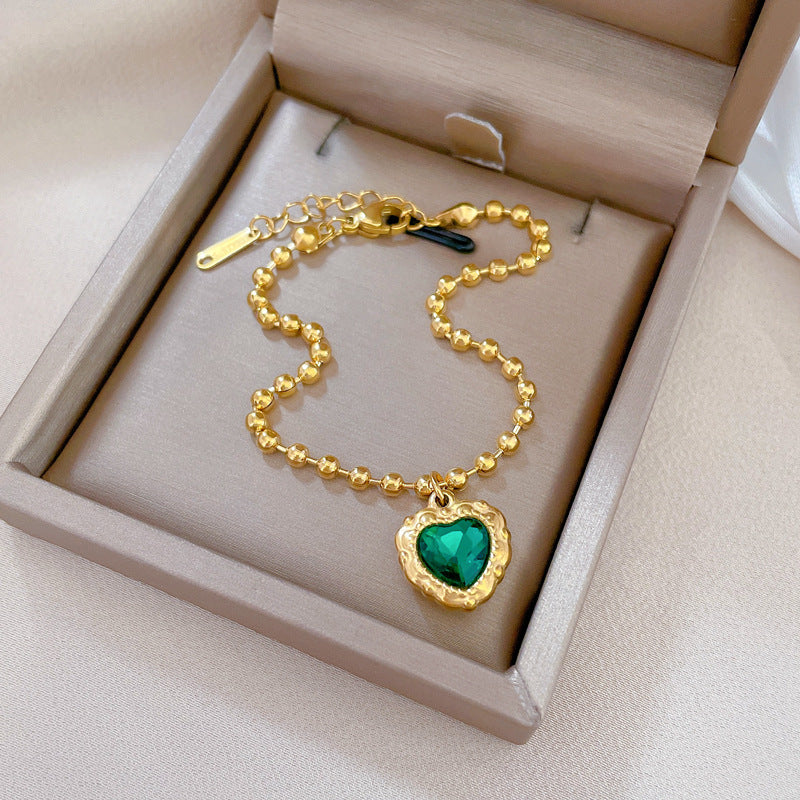 Vintage Green Heart-Shaped Titanium Steel Bracelet for Women with Gold Plating, Ideal Gift for Friends and Travel Souvenirs