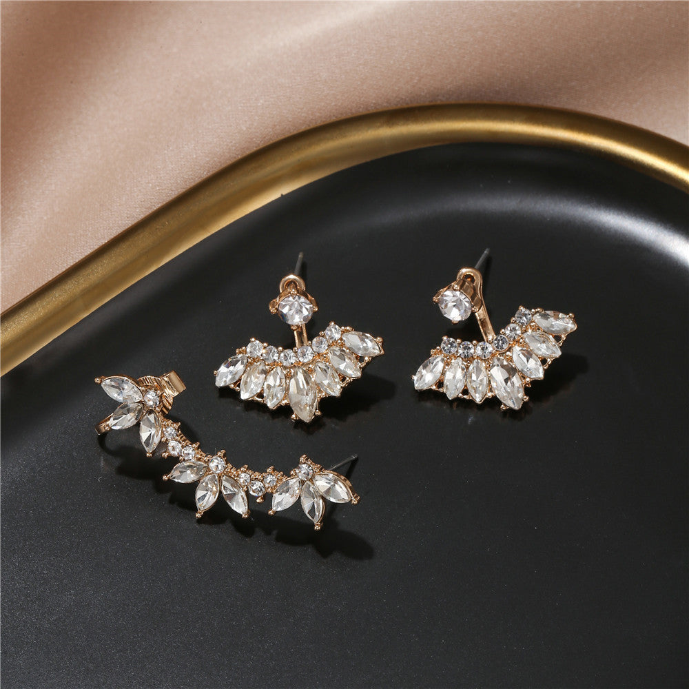 Minimalist Sweet Geometric Alloy Plated Rhinestone Ear Cuff for Women