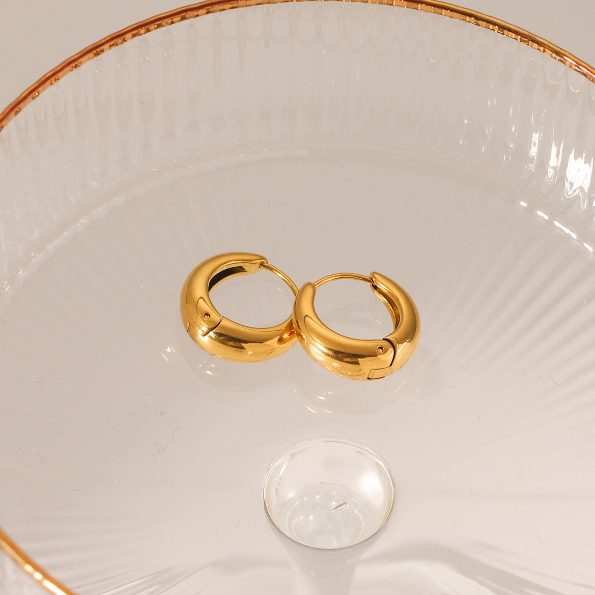 Minimalist 18K Gold Plated Stainless Steel U-Shaped Geometric Hoop Earrings for Women