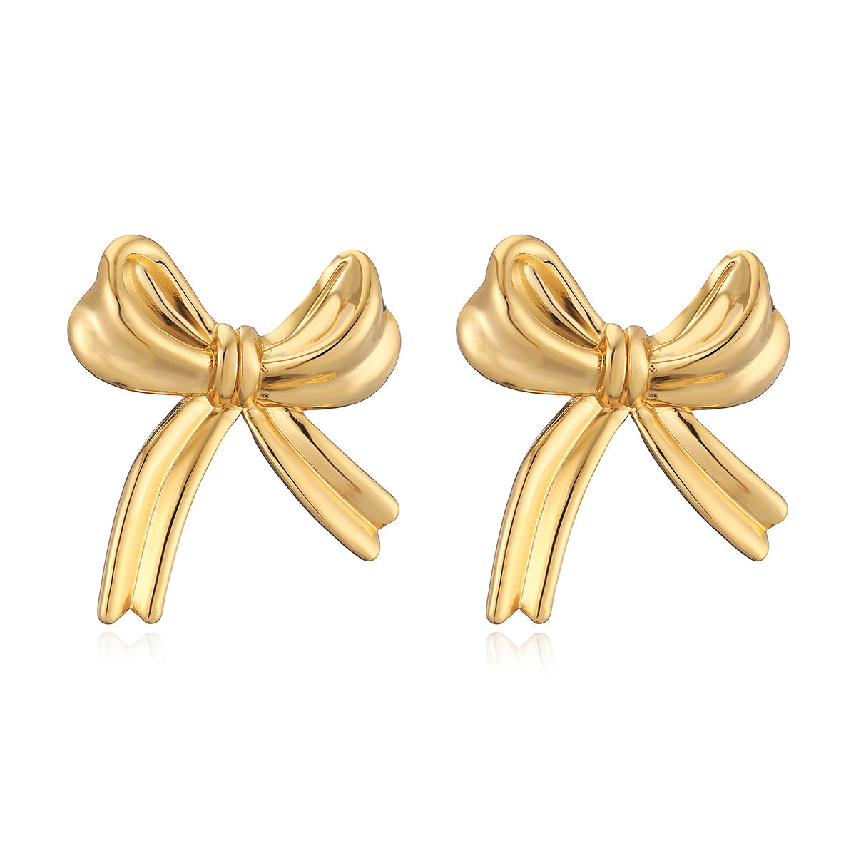 Sweet Bowknot Stainless Steel Ear Studs for Women with 18K Gold Plating Minimalist Versatile Fashion Accessory
