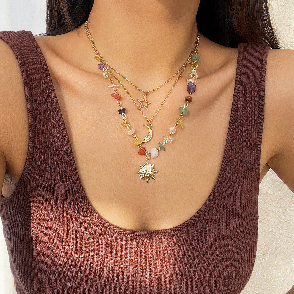 Collar de Piedra Triturada Irregular Estilo Mamba Menta, Dulce y Atrevido, para Mujer con Colgante de Luna, Diseño en Capas, Aleación Electrochapada, Cuentas de Imitación de Perlas y Acentos de Borlas