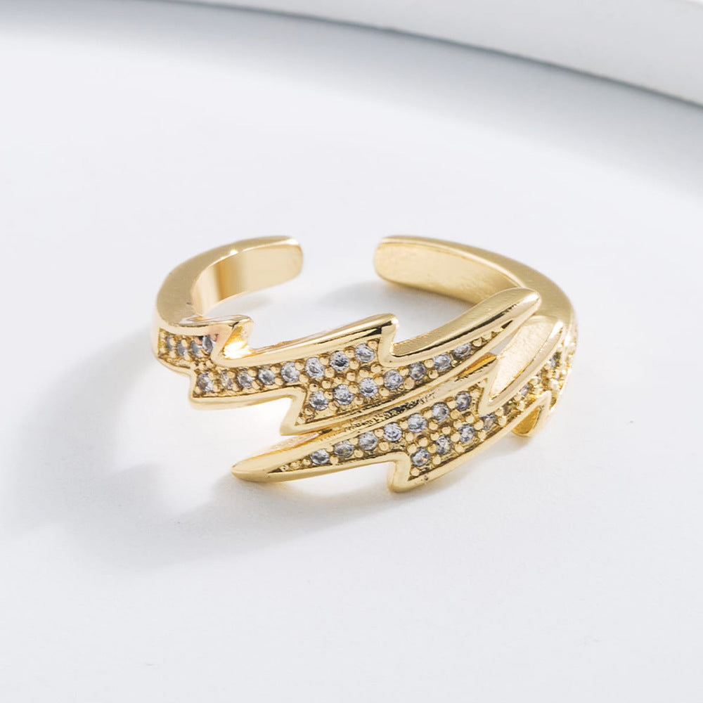 Anello in Rame dalla Forma Geometrica Irregolare con Placcatura in Oro 18K e Zirconi Micro-Incastonati per Donna
