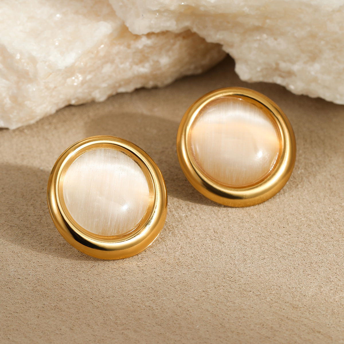 Anillo y Pendientes Geométricos de Ojo de Gato de Lujo Vintage de Acero Inoxidable con Baño de Oro de 18K para Mujer