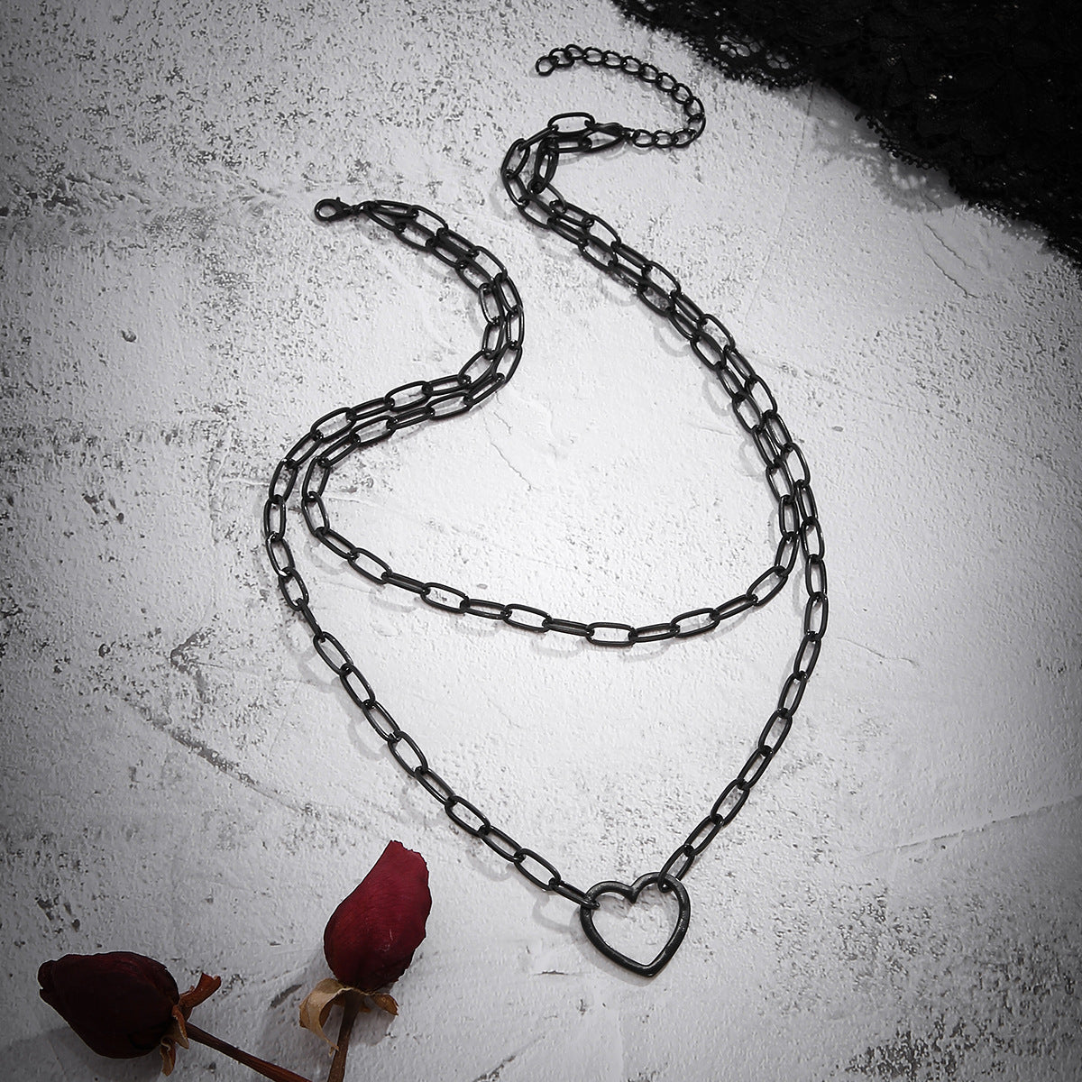 Hip-hop Plated Alloy Heart Pendant Curb Chain Necklace for Women