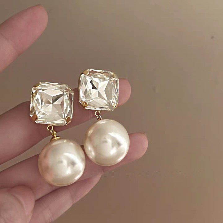 Eleganti Orecchini a Perno da Donna in Stile Francese Vintage con Zirconi Geometrici e Perle Imitazione