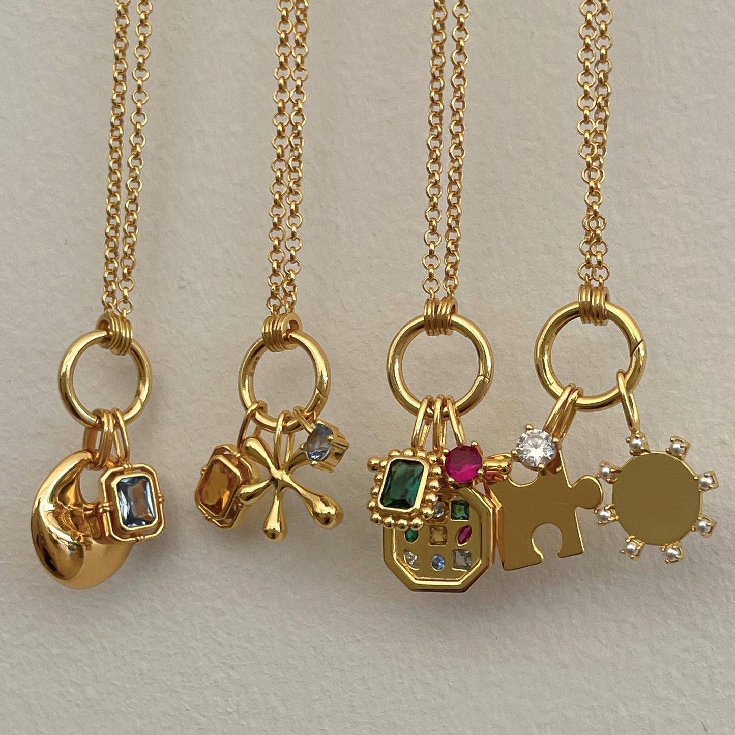 Exaggerated Geometric 18K Gold Plated Titanium Steel Diamond Inlay Charm Bar Necklace for Women