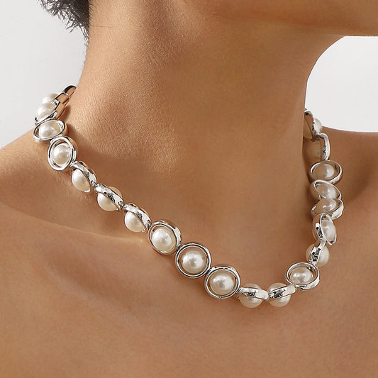 Elegant Vintage Pearl Collar Necklace for Women Geometric Shape Imitation Pearl Pendant on Pearl Chain
