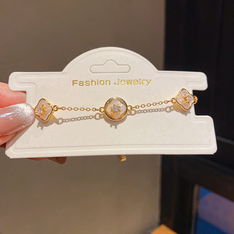 Luxury Elegant Oval Geometric 14K Gold Plated Cubic Zirconia Inlay Brass Bracelet for Women