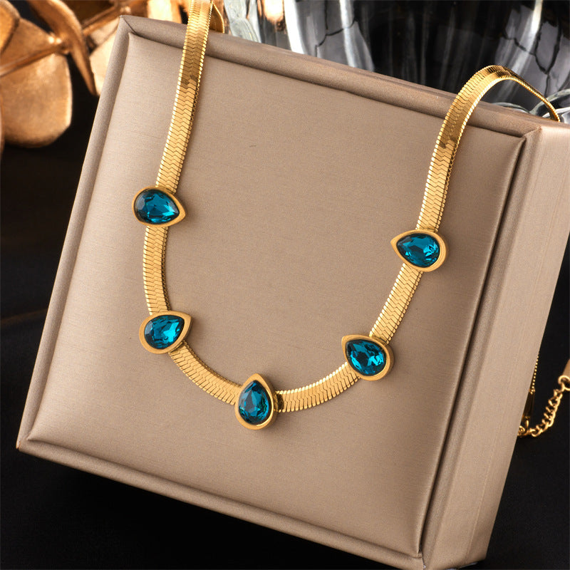 Collana con ciondolo a stella geometrica turchese stile vintage per donna con catena in acciaio inossidabile e finitura placcata