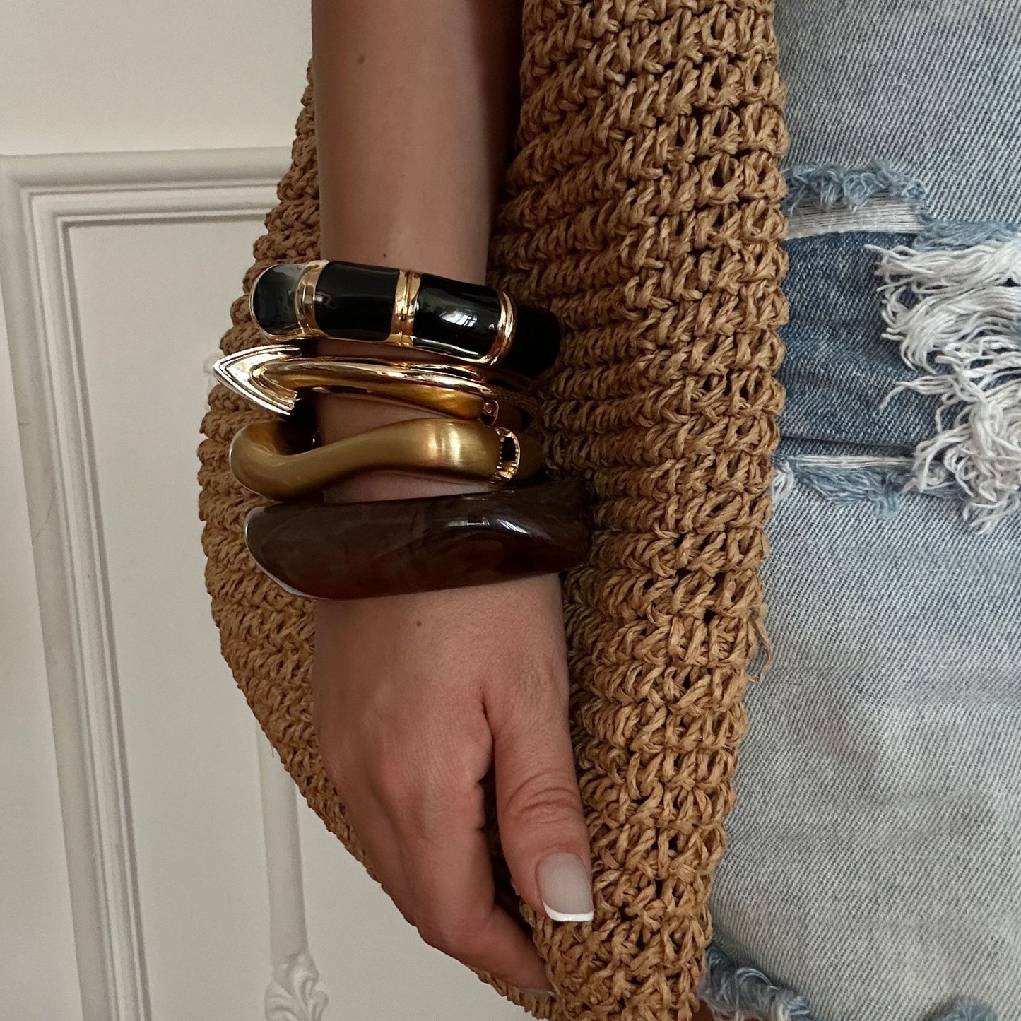 Bracciale in lega placcata a forma geometrica irregolare